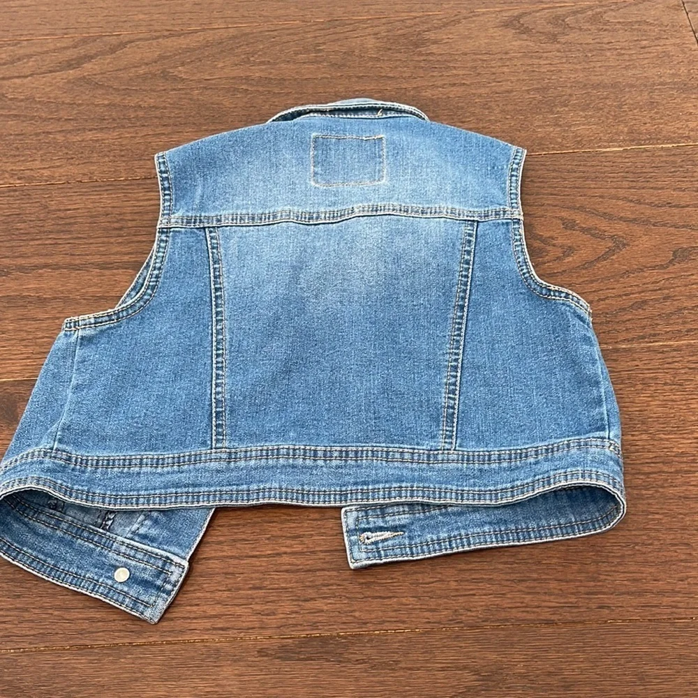 Justice Girls Denim Vest Size 8/10